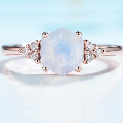 Anello delicato di 925 Sterling Silver Fashion Design Exquisite Moonstone