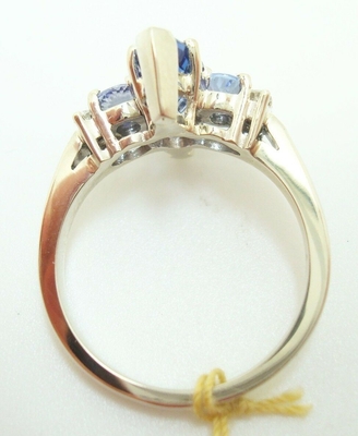 Tre che Tanzanite ha inscatolato le nozze Ring With White 925 hanno messo Sterling Silver