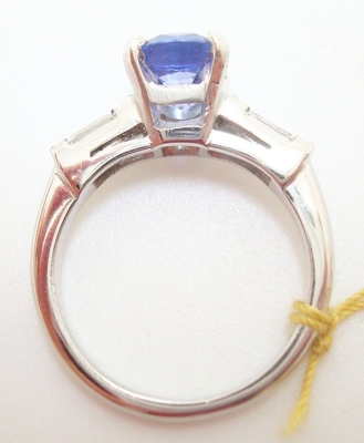 anello naturale genuino di Tanzanite di ovale dell'oro bianco 14k con la CZ
