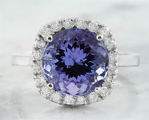 6,02 oro bianco solido blu naturale dell'anello 18K di CTW Tanzanite