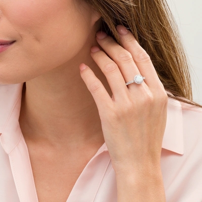 7.0mm Laboratorio-hanno creato Sapphire Frame Ring opalina e bianca in Sterling Silver