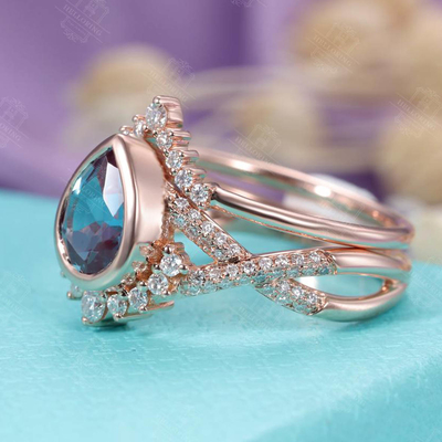 Insieme d'annata dell'anello di fidanzamento dell'alessandrite dell'oro di Rosa della fede nuziale di forma di 925 Sterling Silver Pear