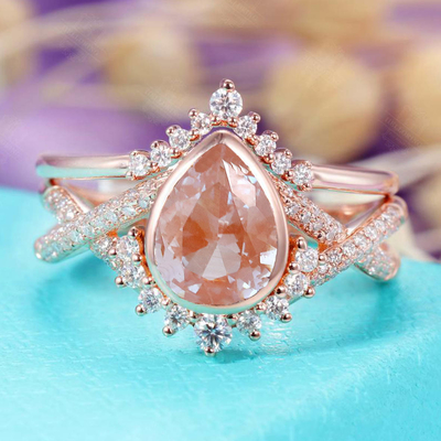 Insieme d'annata dell'anello di fidanzamento dell'alessandrite dell'oro di Rosa della fede nuziale di forma di 925 Sterling Silver Pear