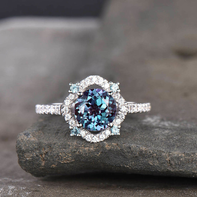 I gioielli di 925 Sterling Silver Synthetic Alexandrite Stone, laboratorio di 8MM hanno creato gli anelli dell'alessandrite