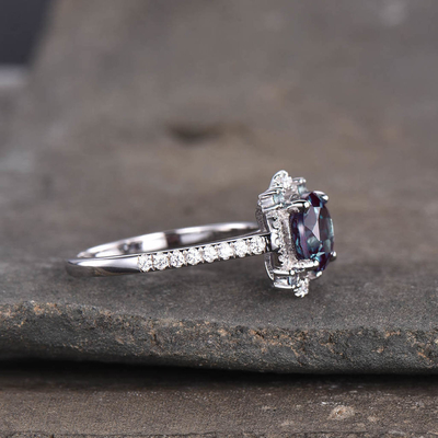 I gioielli di 925 Sterling Silver Synthetic Alexandrite Stone, laboratorio di 8MM hanno creato gli anelli dell'alessandrite