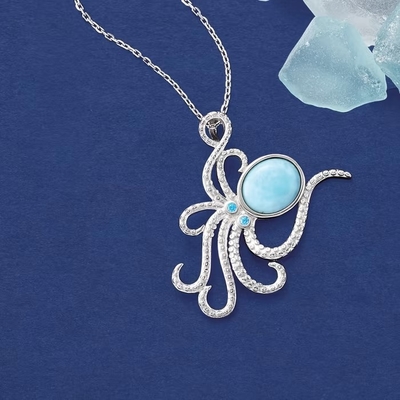 Collana del pendente del polipo di Larimar negli accenti di Sterling Silver With CZ