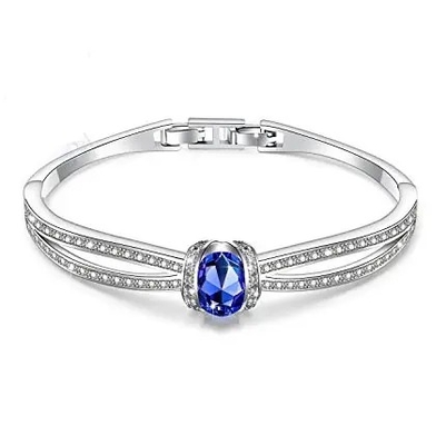 L'ovale di alone di 925 Sterling Silver Ring Pendant Earring modella gli insiemi dei gioielli di Tanzanite