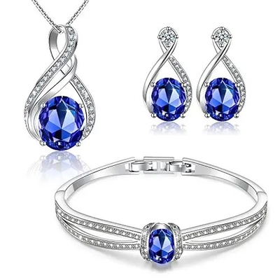 L'ovale di alone di 925 Sterling Silver Ring Pendant Earring modella gli insiemi dei gioielli di Tanzanite