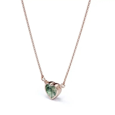 925 luce naturale semplice d'argento Moss Agate Necklace For Sale a forma di cuore verde elegante brillante
