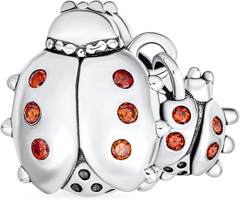 Le coccinelle CZ rossa del bambino della madre del giardino dell'insetto ciondolano la buona fortuna delle perle di incanto