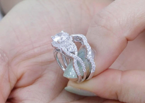 Il ODM Diamond Wedding Rings naturale, promessa dell'OEM di stile di alone suona la dimensione di 6.5mm