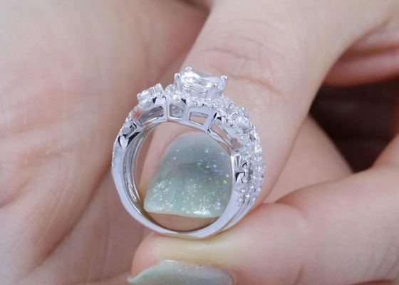 Il ODM Diamond Wedding Rings naturale, promessa dell'OEM di stile di alone suona la dimensione di 6.5mm