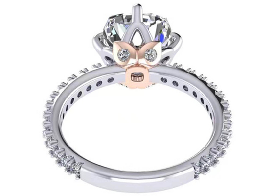 Oro bianco Diamond Ring, anello di fidanzamento 8.13×7.87×5.13mm dell'OEM 18k del taglio del cuscino