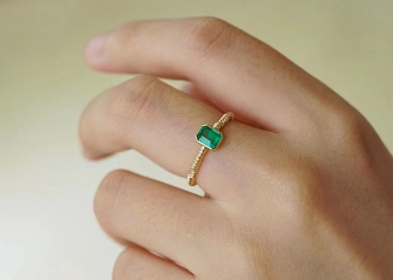 0.51ct Emerald Ring verde naturale, 18K oro Diamond Ring per nozze