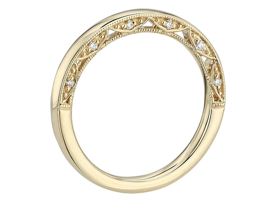 Dimensione classica dell'anello di oro 9K 0.12ct 1.3MM con il diamante naturale