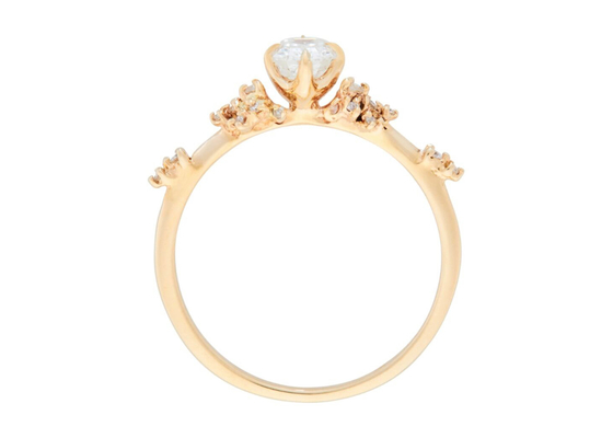 Modo Emerald Cut Diamond Ring, pietra di Ring With 6×8mm di impegno dell'insieme dell'artiglio