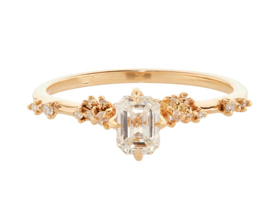 Modo Emerald Cut Diamond Ring, pietra di Ring With 6×8mm di impegno dell'insieme dell'artiglio