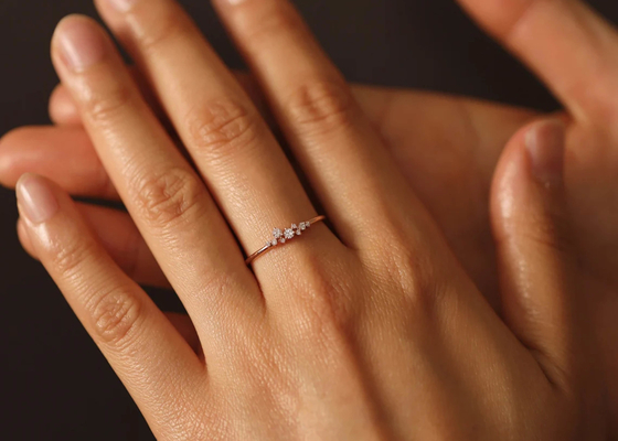 ODM reale solido di 14K Diamond Jewellery Ring Brilliant Cut per l'anniversario