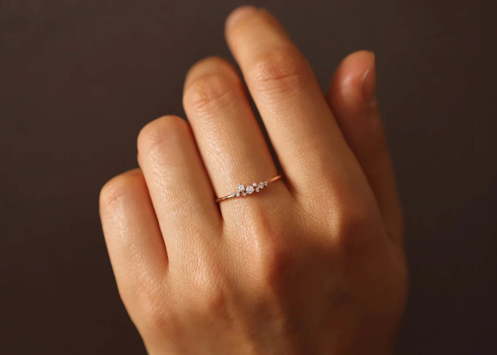 ODM reale solido di 14K Diamond Jewellery Ring Brilliant Cut per l'anniversario