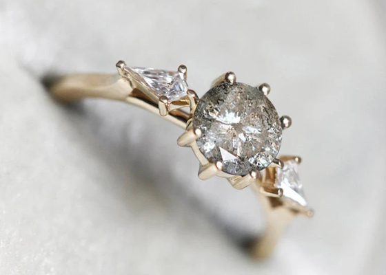 0.8ct Diamond Engagement Rings sviluppato laboratorio, OEM del ODM della fede nuziale dell'oro 9k