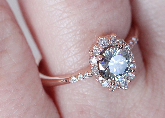anelli di fidanzamento di 1.2ct 1pcs Moissanite per le donne 14K Rose Gold Material