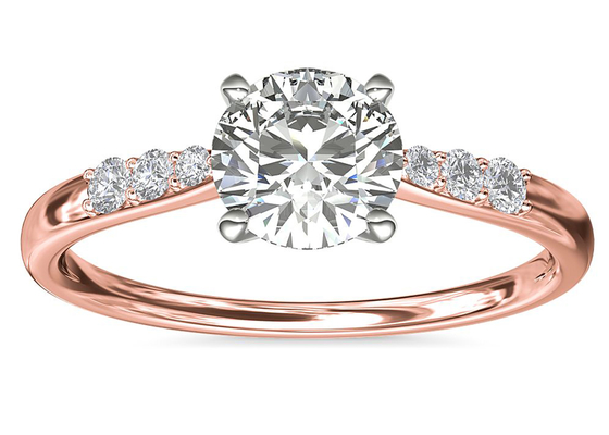 Argento Ring With 3.6ct della regolazione 9K dell'artiglio intorno al diamante tagliato del laboratorio