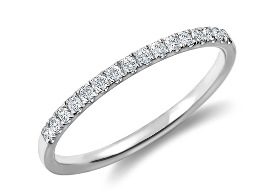 Materiale delicato dell'argento dell'anello 925 dell'argento 9k di 1.3mm con 0.16Carat Moissanite