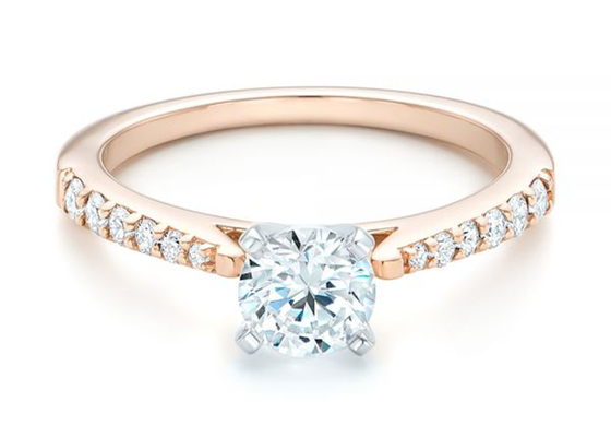 Artiglio che mette il ODM dell'OEM di dimensione di Rose Gold Moissanite Band Rings 5.5MM